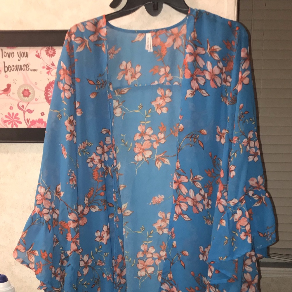 Floral Kimono Top